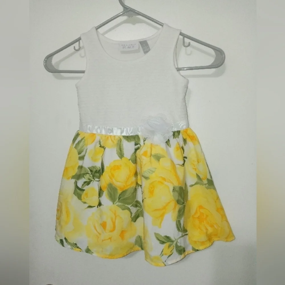 Children's Place Girls 3T sleeveless Lemon Dress with Flower satin ribbon Easter